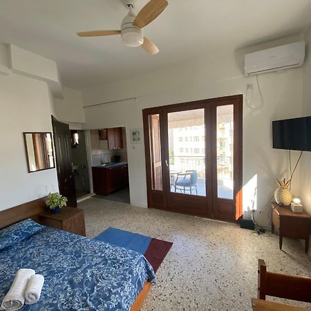 Mosaics Easystay Room 360'View Athens Exterior photo